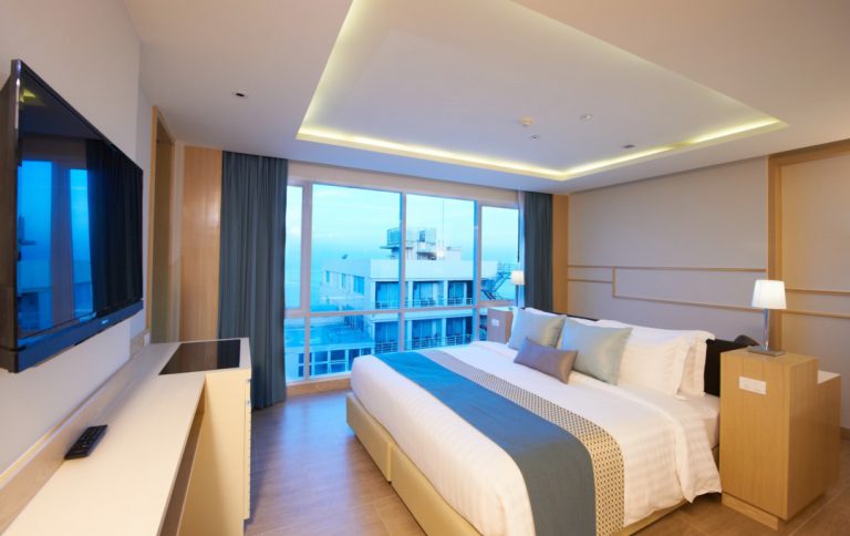  : One Bedroom Suite Ocean View