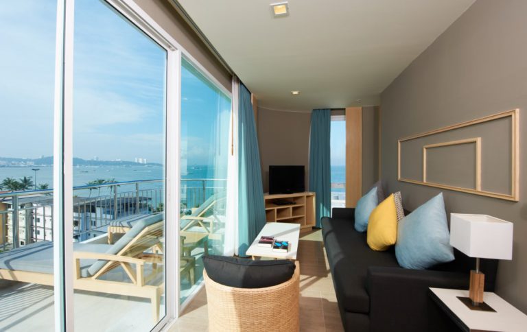  : One Bedroom Suite Ocean View