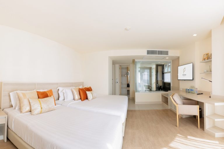  : Family Suite