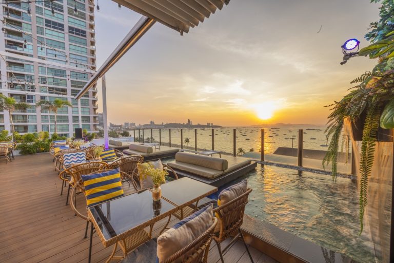  : Virgin Rooftop