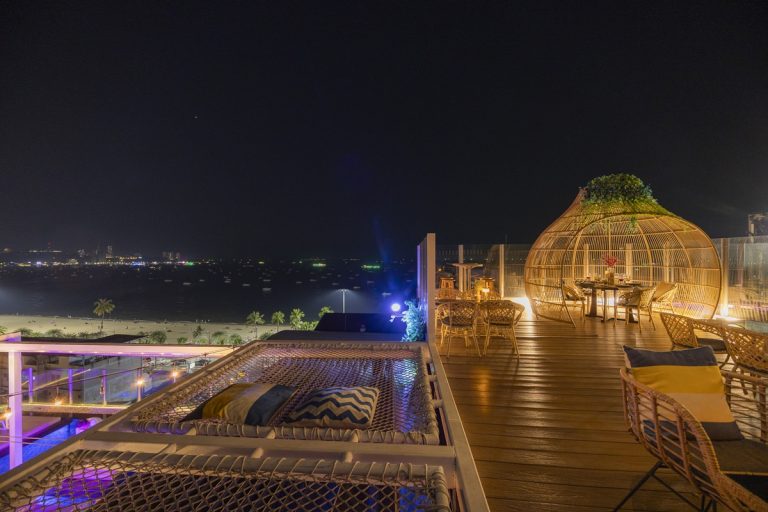  : Virgin Rooftop