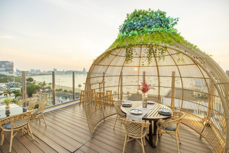  : Virgin Rooftop
